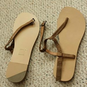 Cute sandles - Never worn