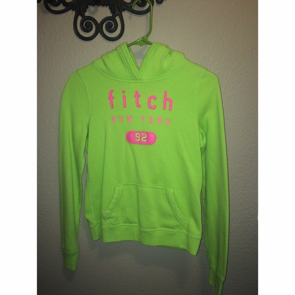 Never worn Abercrombie Kids Sweatshirt