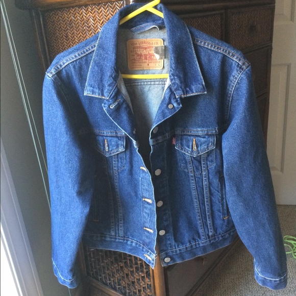 Levi's jean jacket