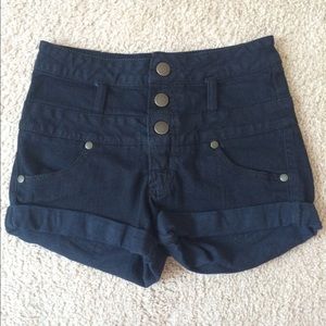 NWOT cute black high waisted shorts