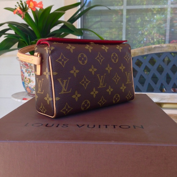 *SOLD* Louis Vuitton Recital Monogram Bag