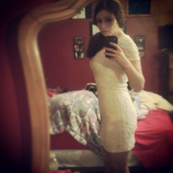 Adorable cream colored lace dress!
