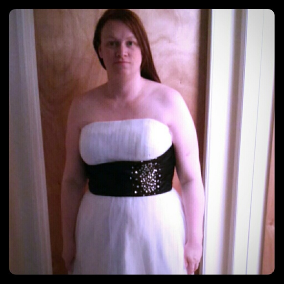 White elegant formal dresss