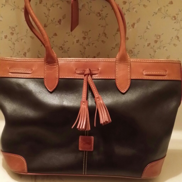 Handbag - Picture 2 of 4
