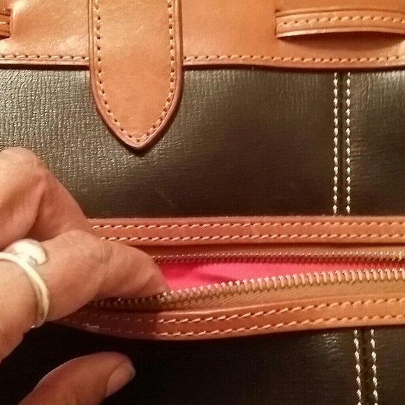 Handbag - Picture 4 of 4