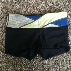 HOLD- Lululemon boogie shorts