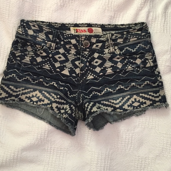 1st kiss Pants - Aztec Jean shorts