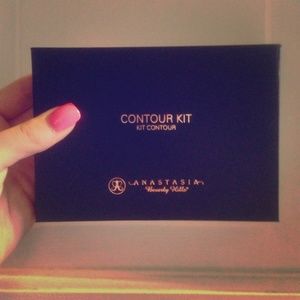 Anastasia Beverly Hills Contour Kit