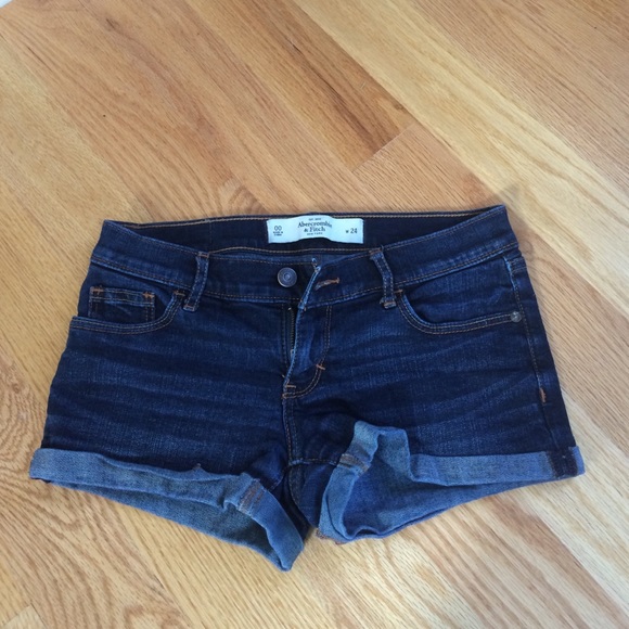dark wash abercrombie jean shorts - Picture 1 of 3