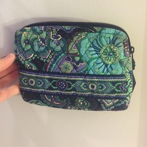 vera bradley makeup bag