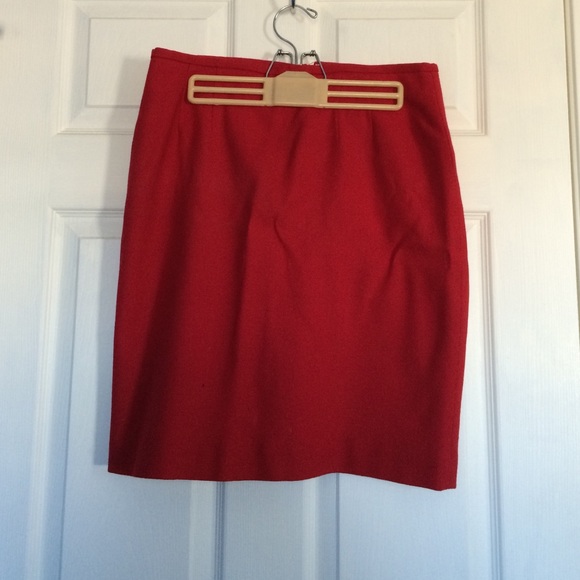 Red skirt