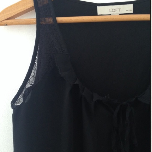 Black lace top - Picture 4 of 4