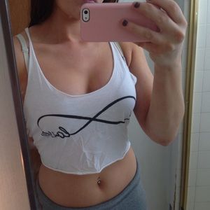 Infinity crop top