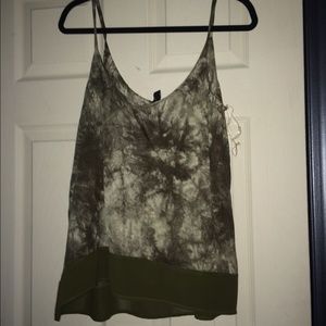 Windsor: Cream & Moss-Colored Tie Die Tank Top
