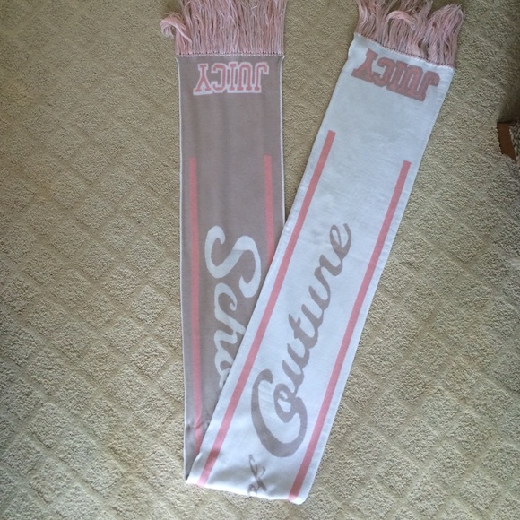Juicy couture wrap around warm scarf NWOT