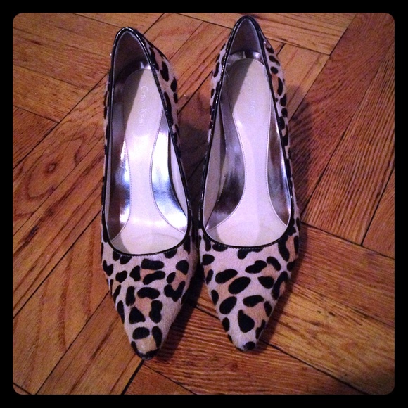Calvin Klein Leopard Print kitten heels