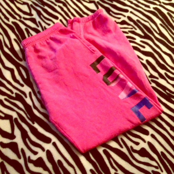 VS PINK SWEATS