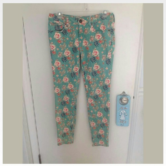 PacSun Spring/Summer Floral Jeans