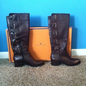 Size 9B Dk Chocolate boots