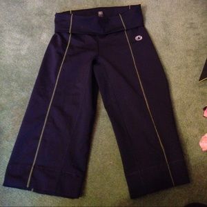 Aerie fit yoga capris