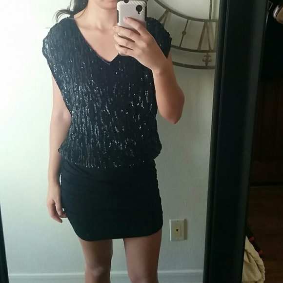 Guess sequence party dress size small