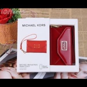 Michael Kors iPhone wallet gently used - iPhone 5