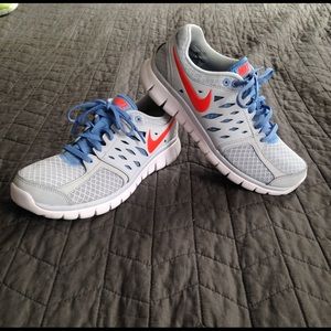 FLASH SALE💥 Nike Flex Run