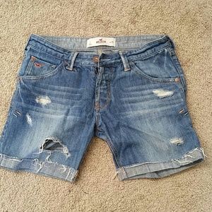 Mid length hollister shorts