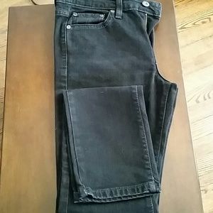 Black Levis skinny jeans