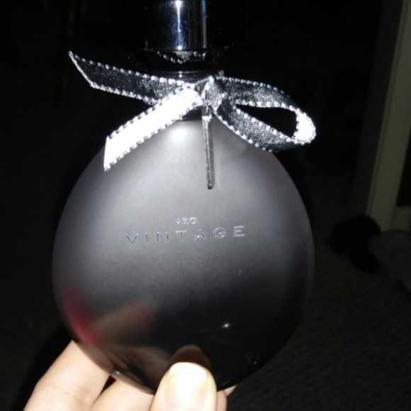 AEO Vintage Eau De Toilette spray