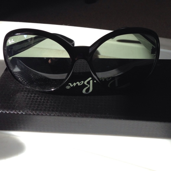 Ray ban sunglasses