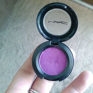 mac eye shadow