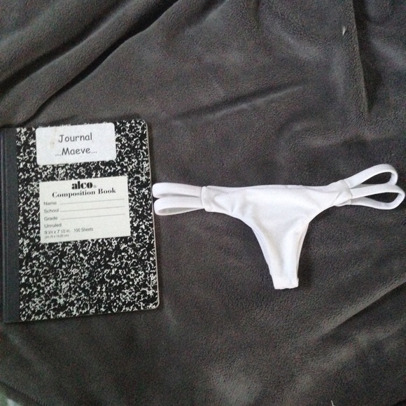 SOLD - Picture 3 of 4