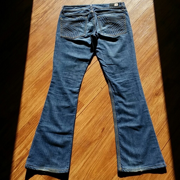 PEOPLE'S LIBERATION. - Picture 2 of 4