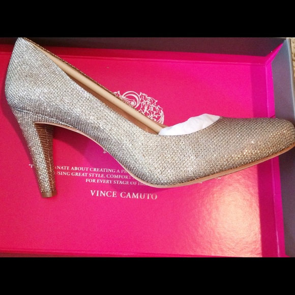 Silver Vince Camuto Pumps sz 9.5 *Never Worn
