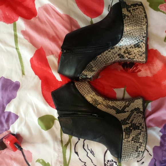 Open toe heels