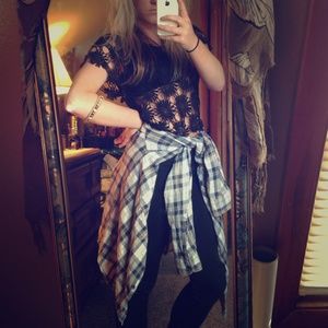 Black sunflower crochet top