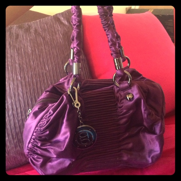 100% authentic Bebe purse. Absolutely 100% new!