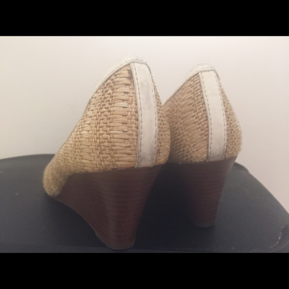 Tory burch wedge white and gold - Picture 4 of 4