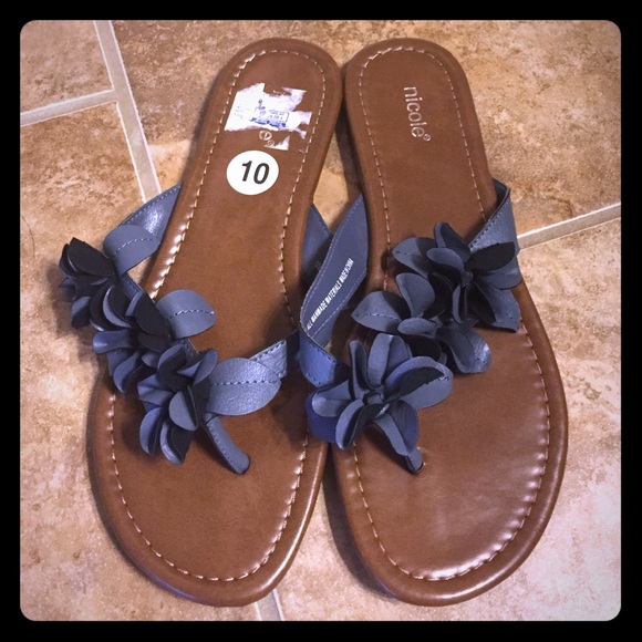Nicole blue flower flip flops - 10