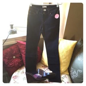 NWT DARK DENIM SKINNY JEANS
