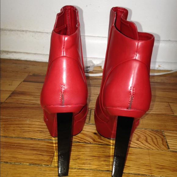 Booties - Picture 3 of 4