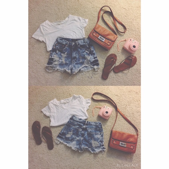 Forever 21 Bleached Distressed High Waisted Shorts