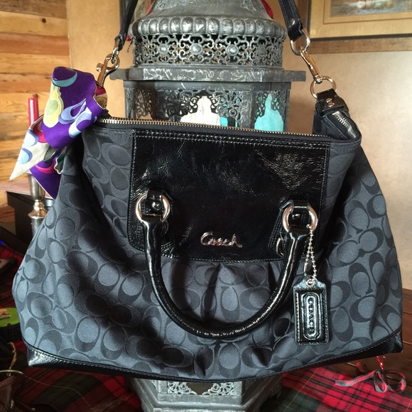Coach purse