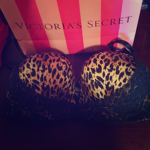 Victoria's Secret bombshell multiway.