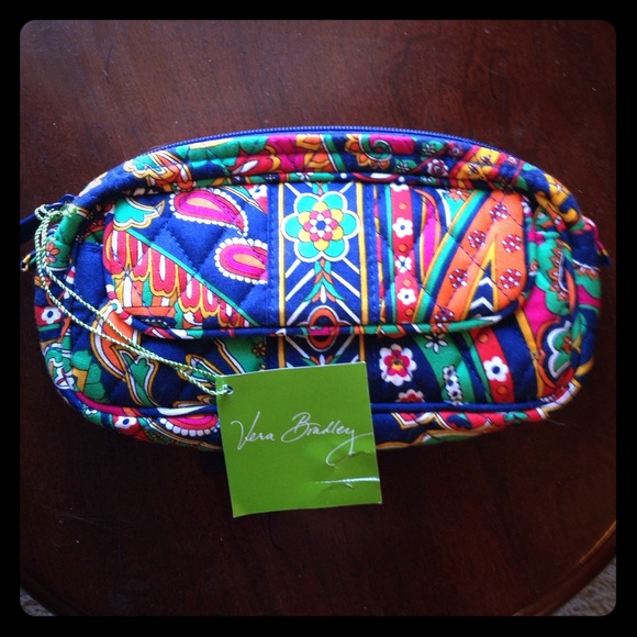 Vera Bradley Handbags - Vera Bradley 💥New Listing 💥