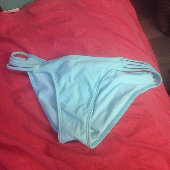 Cute turquoise bottoms