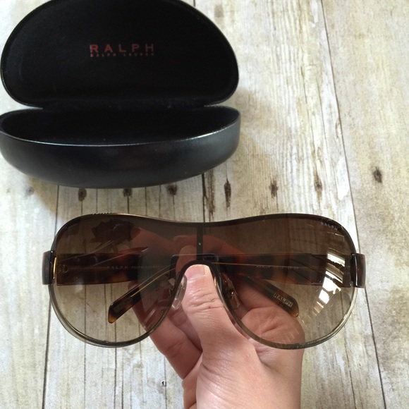 Sun glasses