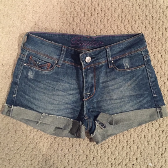 Jean shorts never worn