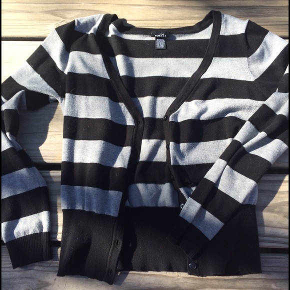 Gray/Black striped cardigan